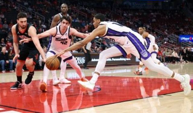 Alperen Şengün farkıyla! NBA'de Houston Rockets Sacramento Kings'i rahat geçti