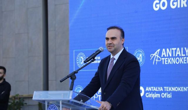 Türkiye’nin teknoloji iddiası büyüyor! Hedef 100 bin girişim, 100 milyar dolar