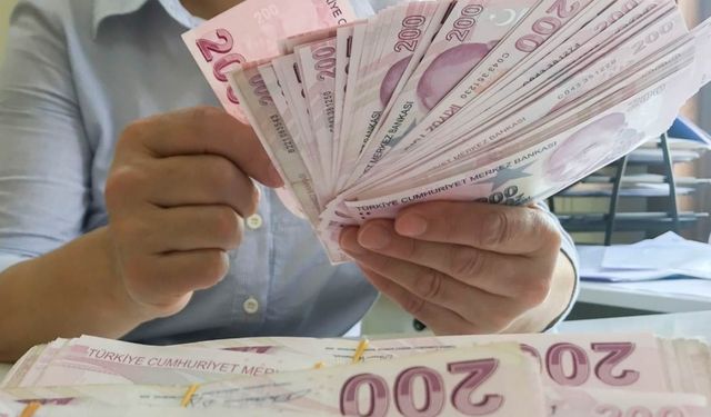 Beklenmedik düşüş! Bankada para tutanlara kötü haber!