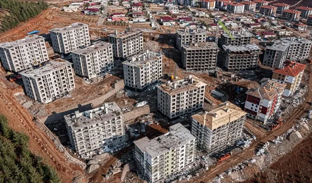 Deprem konutları ödeme planı açıklandı! TOKİ deprem konutları aylık taksitleri ne kadar oldu?