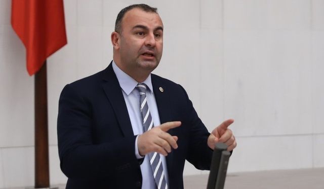 CHP'li Ednan Arslan'dan Osman Gökçek'e: "İzmir’i hedef alarak milletvekilliği hesabı yapmayın!"