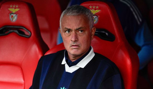 Mourinho maçı otobüsten izledi!