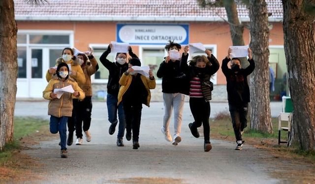 Ara tatil kaldırılınca yaz tatili uzuyor mu? Yaz tatili kaç gün olacak?