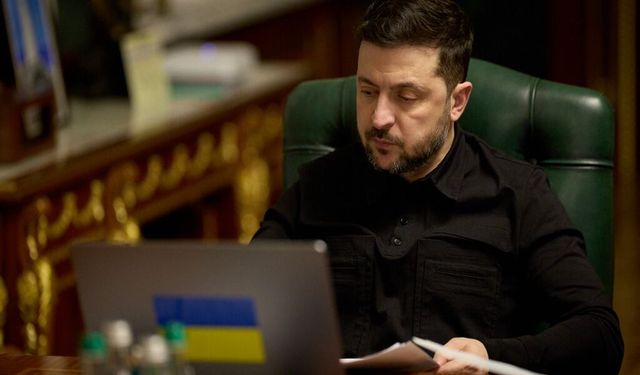 Ukrayna Devlet Başkanı Zelenskiy'den gıda uyarısı: Herkes dizel yakıtı konuşuyor ama dünya yeterli gıda bulamayacak!