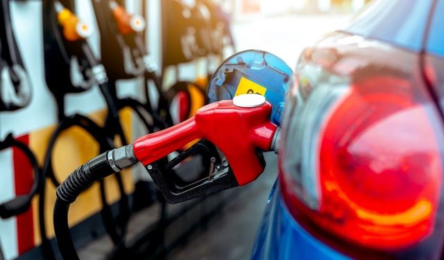 Akaryakıt zammı iptal mi edildi? 4 Mart motorin ve benzine zam gelecek mi?