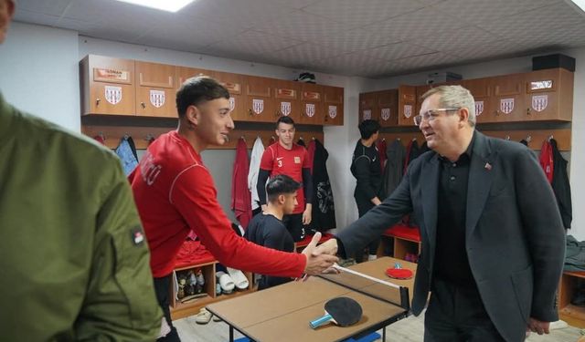 Ayvalık Belediye Başkanı’ndan Ayvalıkgücü’ne tam destek