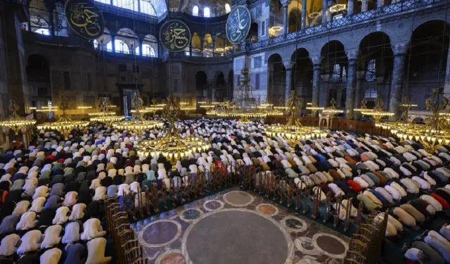 Cuma namazı saat kaçta kılınacak? 6 Mart 2026 İzmir, İstanbul, Ankara il il cuma namazı vakitleri...