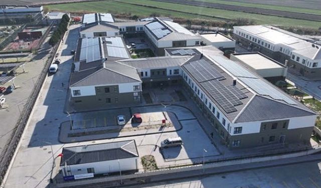 İzmir'deki yurt skandalında yeni gelişme: Müdür görevden alındı!