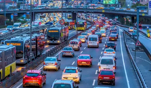 8 Mart Dünya Kadınlar Günü'nde toplu taşıma ücretsiz mi? 2026 yılı için son durum