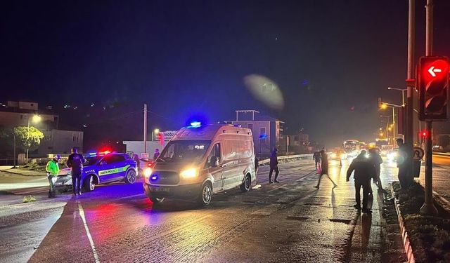 Kula’da feci kaza: Yolun karşısına geçmek isteyen yaşlı kadın yaralandı