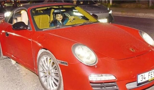 Feyza Civelek'in arabasının markası ne, fiyatı ne kadar? Kızılcık Şerbeti'nin Nilay'ı hangi arabayı kullanıyor?