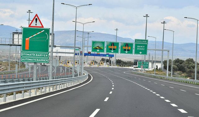 Ücretsiz otoyol dönemi bitiyor mu? İzmir Çeşme Otoyolu için 25 yıllık özelleştirme iddiası