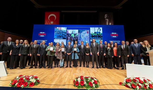 Dikili’de toplu açılış ve temel atma töreni: İki yeni proje başlıyor