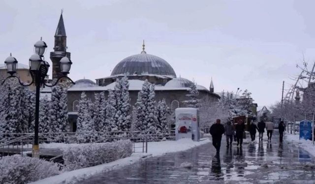 Erzurum'da 10 Nisan yarın okullar tatil mi? Kar tatili olan ilçeler hangileri?