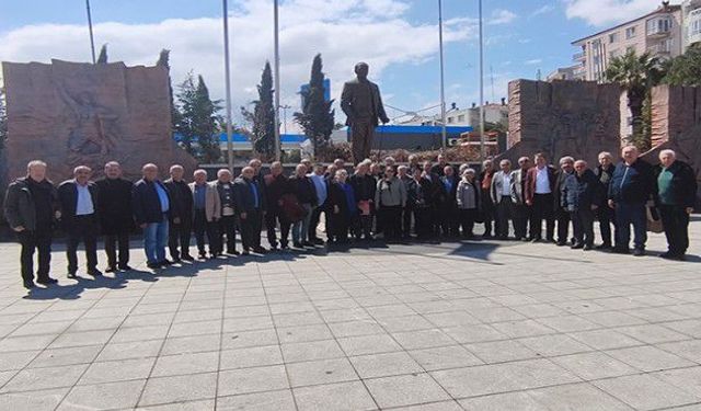 Eski CHP İlçe Başkanlarından İzmir’e uyarı: “Örgüt ve yönetim kopuk, sahadaki görünürlük azaldı”