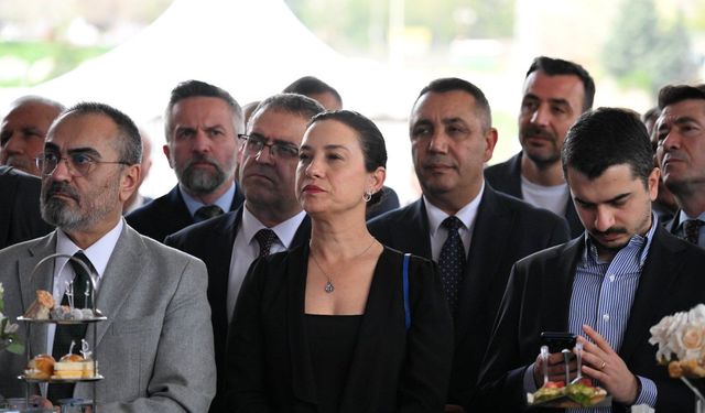 Efes Selçuk Belediye Başkanı Sengel: "Hakkaniyetle çalışmaya devam ediyoruz!"