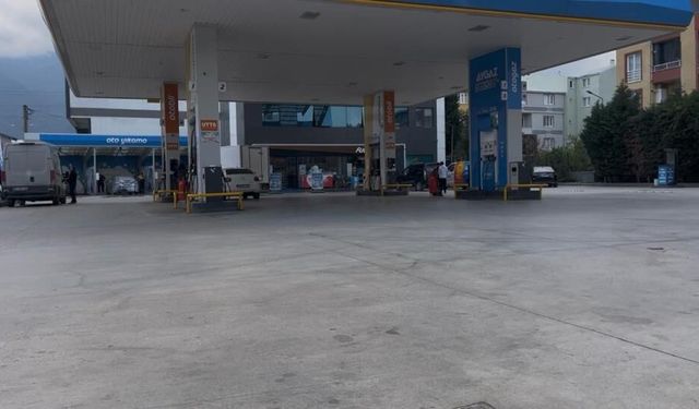 Okuyamadığı Rus plakaya "Putin" yazdı, işine son verildi!