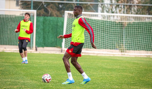 Göztepe, Kocaelispor maçına hazır: Takım, Kocaeli'ye ayak bastı!