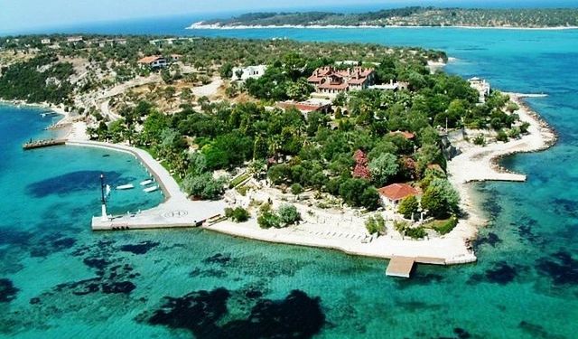İzmir Dikili arası kaç km? Dikili posta kodu, yol tarifi, mesafe ve harita bilgileri