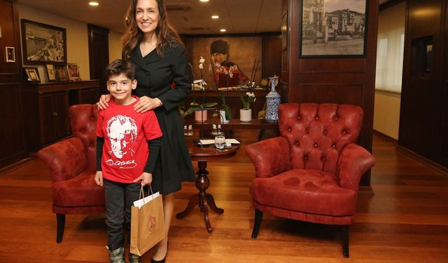 Karşıyaka’nın okuma şampiyonları belli oldu: Bir yılda 123 kitapla rekor kırdı!