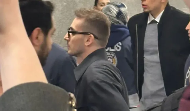 Futbolcular ve yöneticiler Mert Hakan'a destek için adliyede!