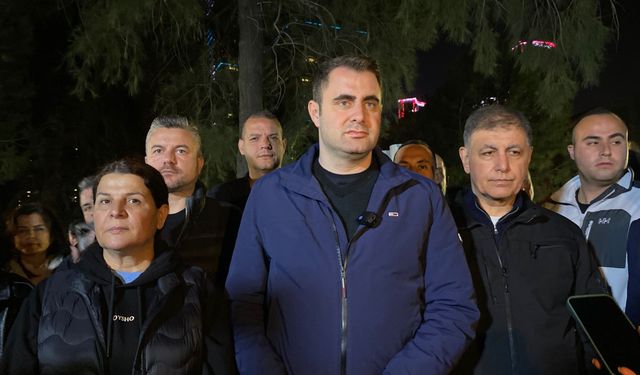 Meslek Fabrikası önünde CHP'den kritik toplantı!   Ne karar alındı?