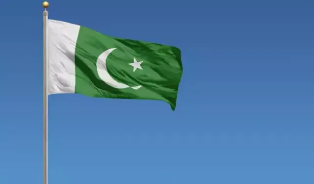 Pakistan’da enerji krizi alarmı: Market ve AVM’lere erken kapanma kararı