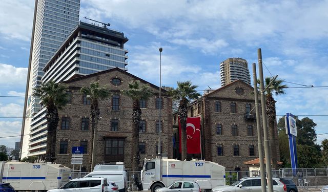 Siyaset Bilimci Altun'dan 'meslek fabrikası' yorumu: " Siyasi dengeler etkilenir"