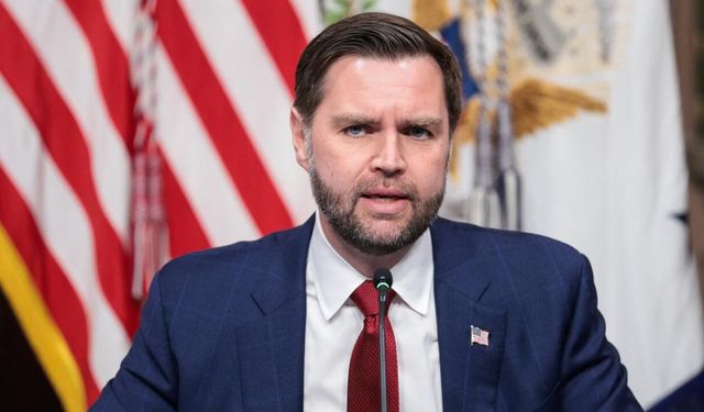 Vance: “Trump İran’la kapsamlı bir anlaşma yapmak istiyor”