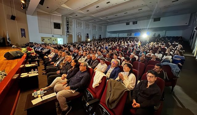İzmir’de SGK haftası Türk halk müziği konseriyle kutlandı!