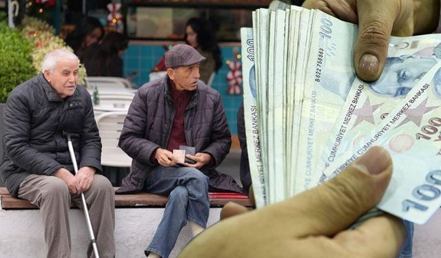 2026 Kurban Bayramı Emekli ikramiyesi ne zaman yatacak? 4A, 4B, 4C SGK ödeme takvimi belli oldu mu?