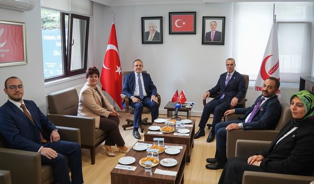 AK Parti'den Yeniden Refah'a bayram tebriği!