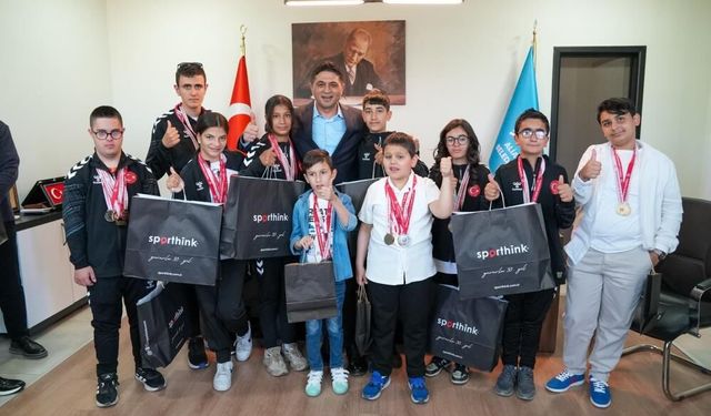 Aliağa’nın özel sporcuları Türkiye dereceleriyle gurur yaşattı!