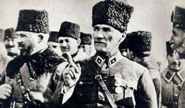 Atatürk'ün İzmir'e girişi nasıl oldu?
