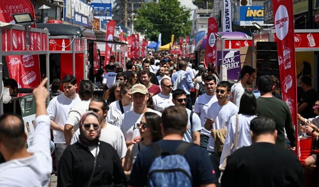 Bornova 3. Sanayi Sitesi'nde ezber bozan organizasyon: “Sanayi Street Food Fest”