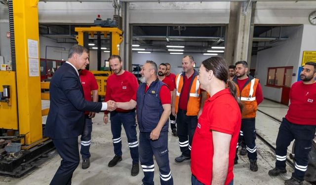 Başkan Cemil Tugay: "Hepimizin iyi ve mutlu olması için siyaset yapmamız lazım!"