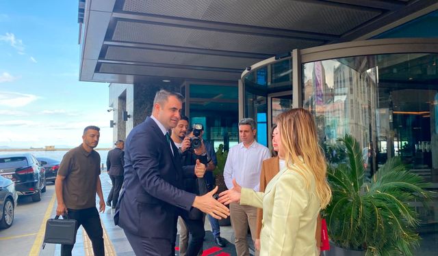 CHP İzmir’de başkanlar zirvesinde ilk buluşma!