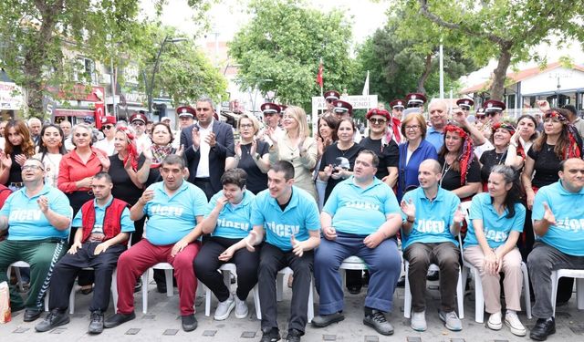 ‘Engelsiz Çiğli’ hedefiyle toplumsal farkındalık etkinliği
