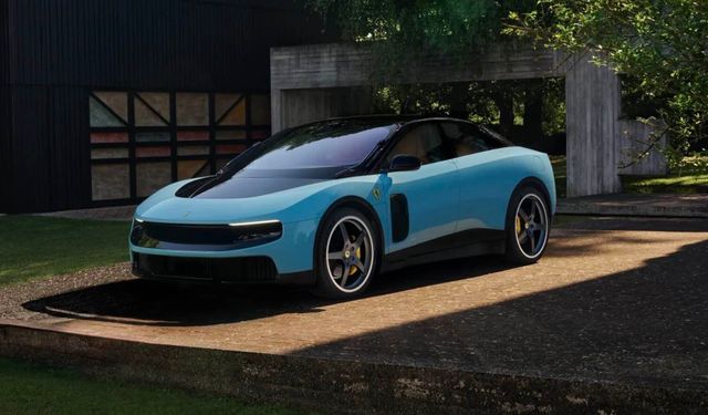 Ferrari Luce tasarımıyla otomotiv dünyasını ikiye böldü
