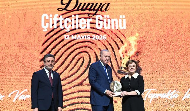İflasın eşiğinden Cumhurbaşkanı Erdoğan'dan ödül almaya... Torbalılı çiftçinin büyük başarısı