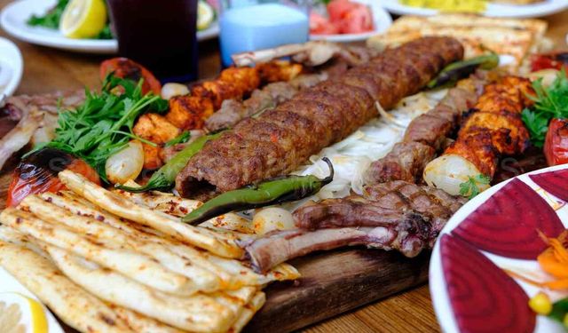 İzmir'in en iyi kebapçıları: İşte ustalarıyla anılan adresler