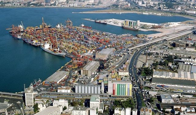 İzmir'in ekonomik faaliyetleri nelerdir?