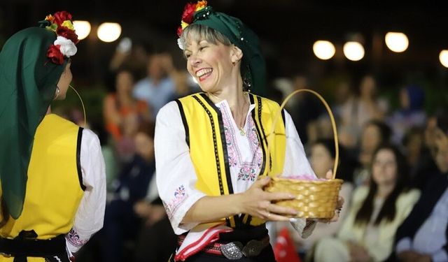 İzmir Menderes'te bir festival daha! Uluslararası Mandalina Çiçeği Festivali'ne geri sayım