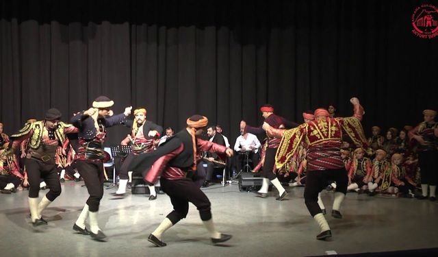 İzmir’in yöresel müzikleri nelerdir?