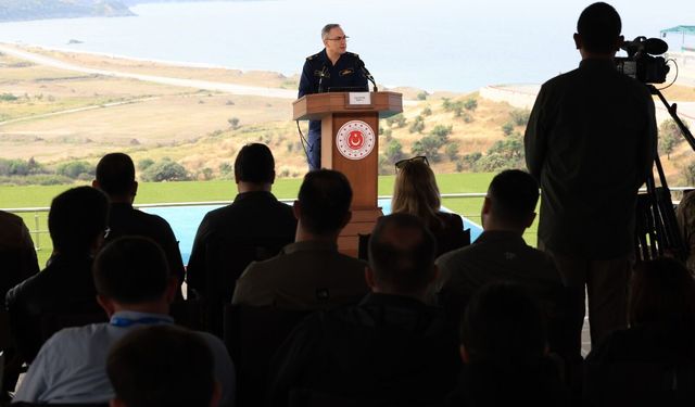 İzmir’de tarihi zirve: Libya ve Suriye orduları EFES-2026 İçin ilk kez sahaya indi