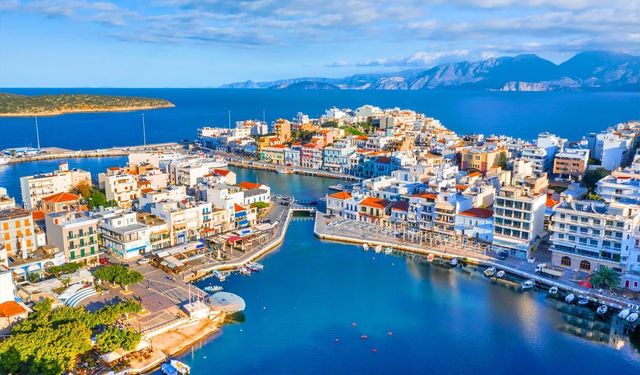 İzmir’den Yunan adalarına seferler 2026 Fiyatlar belli oldu! Kalkış noktaları ve detaylar!