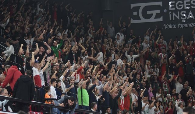 Karşıyaka basketbolda tarihi maça çıkıyor: Gözler Mustafa Kemal Atatürk Spor Salonu’nda