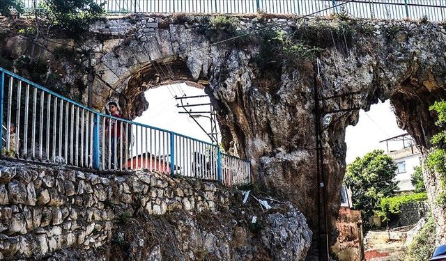 Seferihisar’daki tarihi su kemeri için koruma alanı kararı!