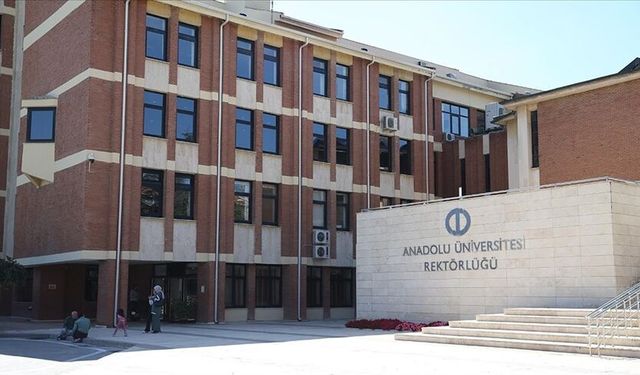 Anadolu Üniversitesi’nden yaz okulu yönetmeliği: Yeni dönemin detayları belli oldu