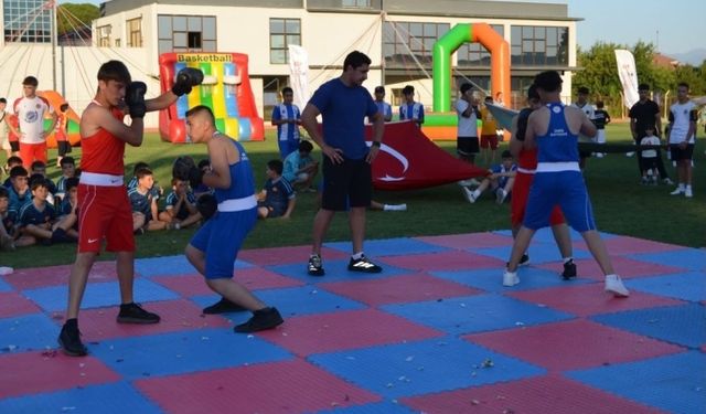 Bayındır'da GSB Spor Okulları kapılarını açtı!
